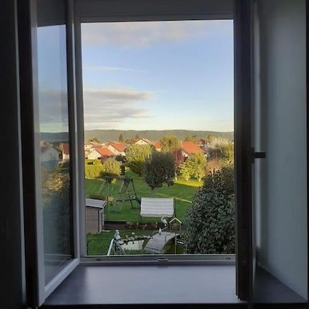 Frasne Logement Entier. Gite Les Brimbelles Esterno foto