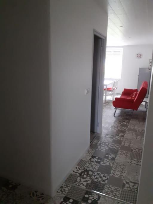 Frasne Logement Entier. Gite Les Brimbelles Esterno foto